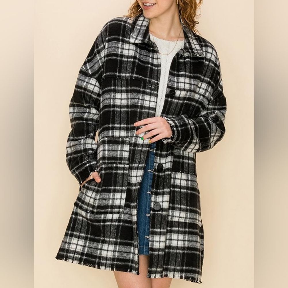 CJLA Plaid Raw Edge oversized flannel shirt shacket black white women large